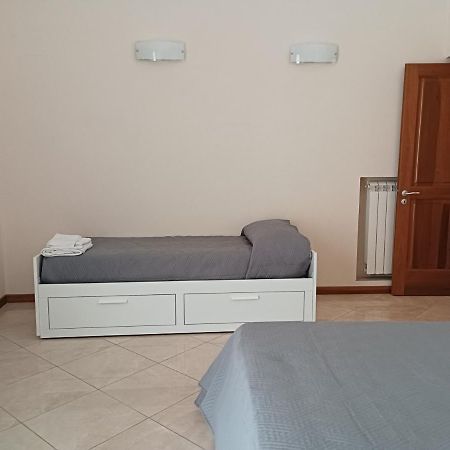 那不勒斯A Casa Di Laura公寓 外观 照片