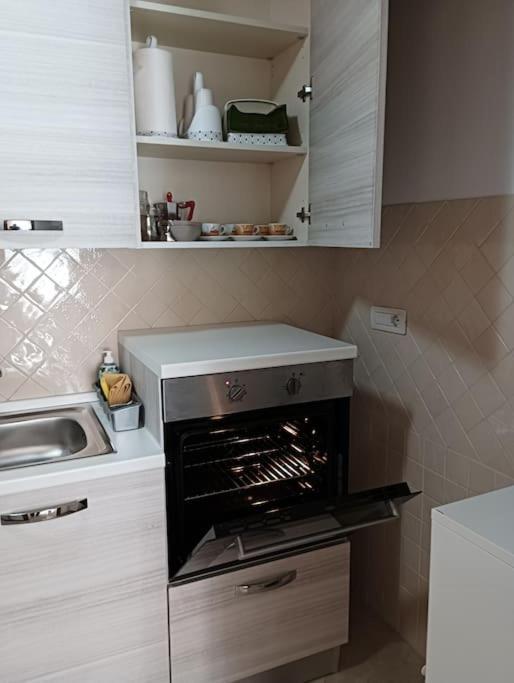 那不勒斯A Casa Di Laura公寓 外观 照片