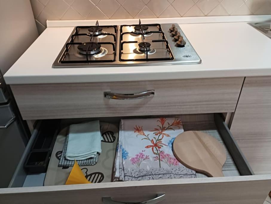 那不勒斯A Casa Di Laura公寓 外观 照片