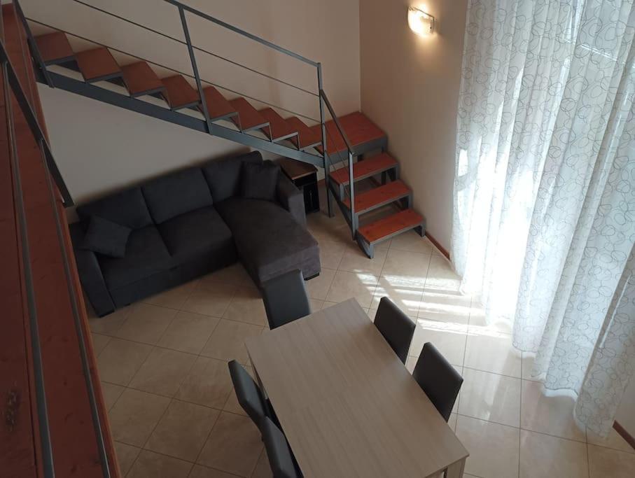 那不勒斯A Casa Di Laura公寓 外观 照片
