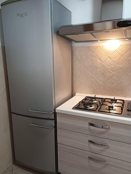 那不勒斯A Casa Di Laura公寓 外观 照片