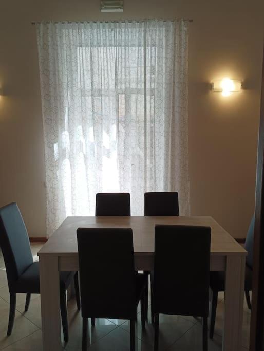 那不勒斯A Casa Di Laura公寓 外观 照片